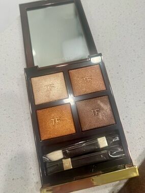 Tom Ford Shimmer Eyeshadow Quad - Champagne, Copper & Bronze